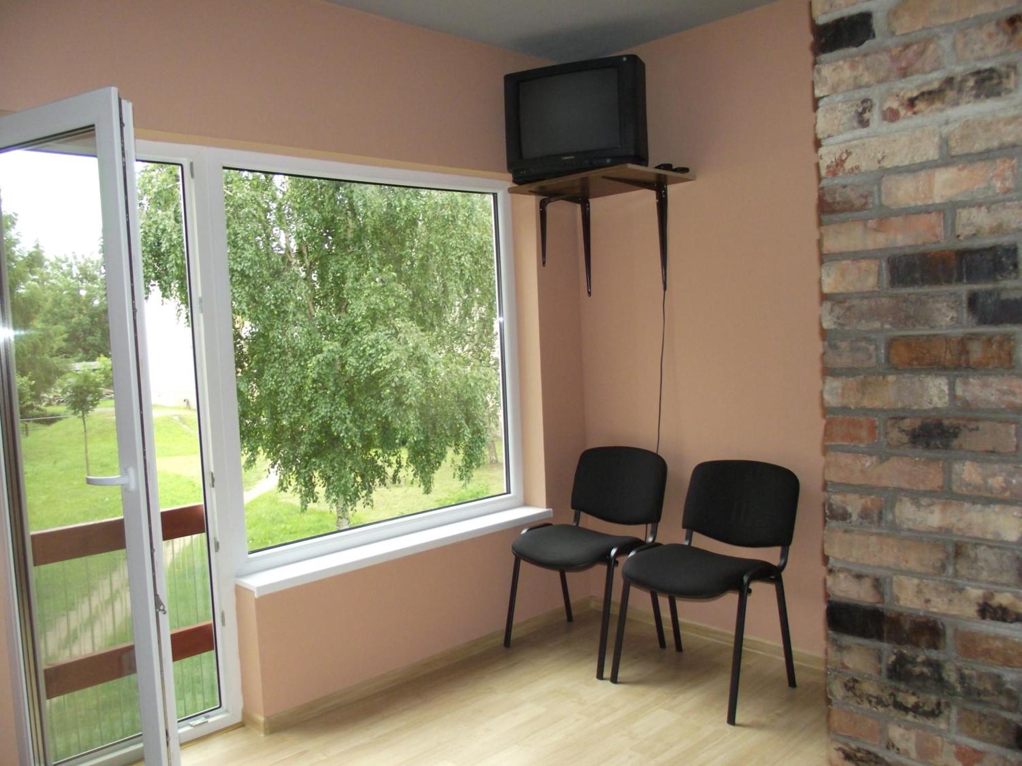 로키슈키스 Nakvyne Rokiskyje B&B 외부 사진