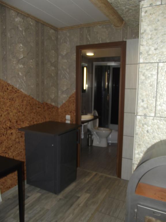 로키슈키스 Nakvyne Rokiskyje B&B 외부 사진