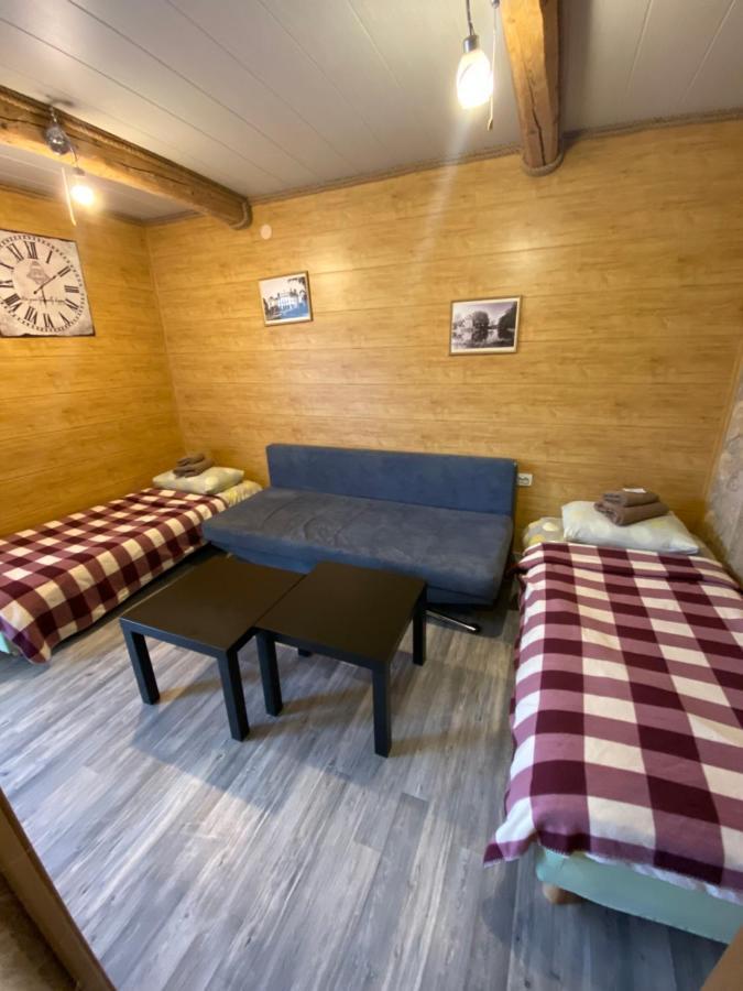 로키슈키스 Nakvyne Rokiskyje B&B 외부 사진